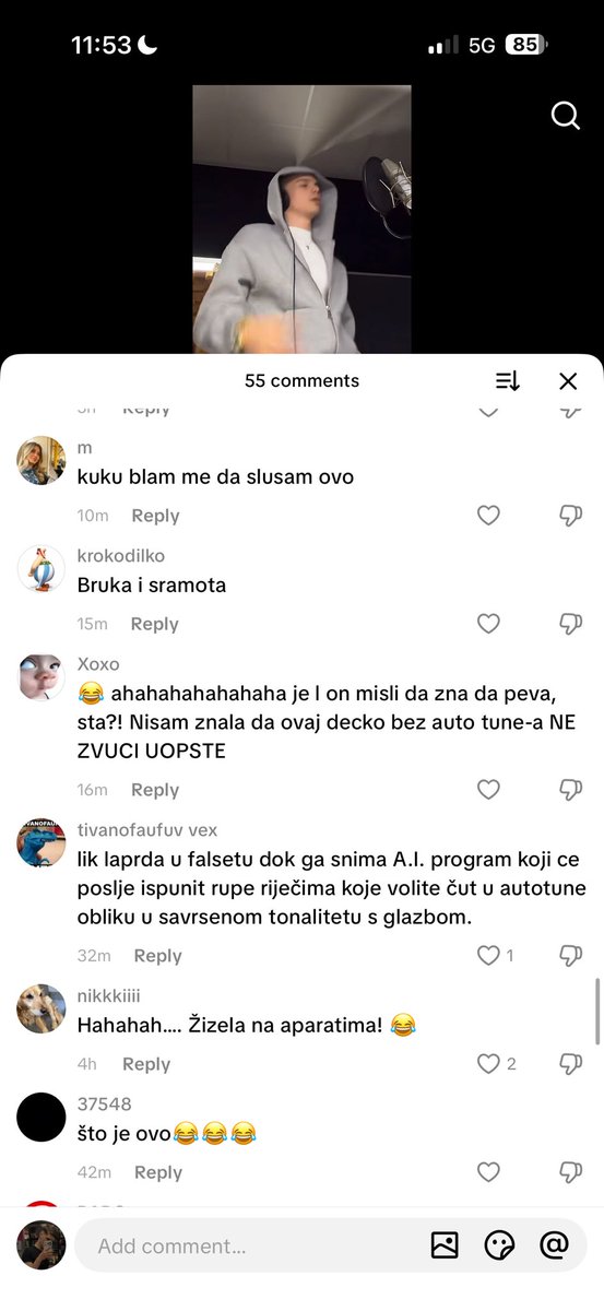 venom љига дрндара у халтерима 🪞 tweet media