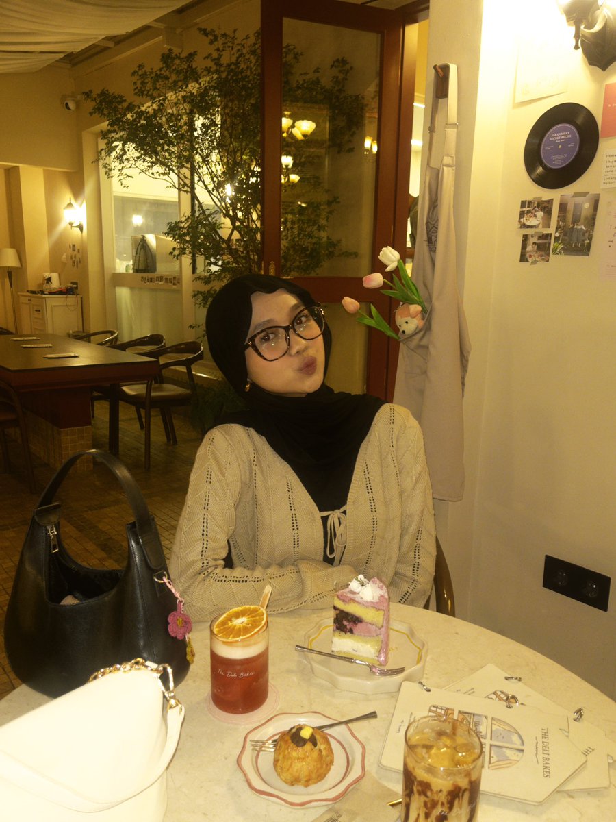 𝗶𝗮 𝟭𝟰₊˚ෆˎˊ˗ tweet media