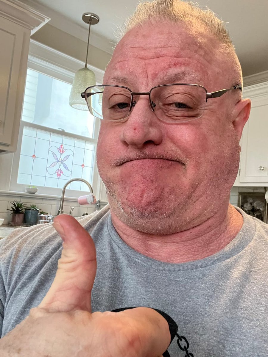 Burkharrd tweet media