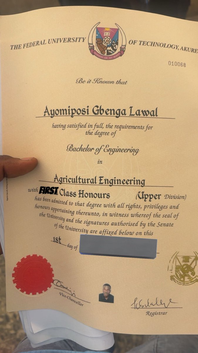 Iampaquetta tweet media