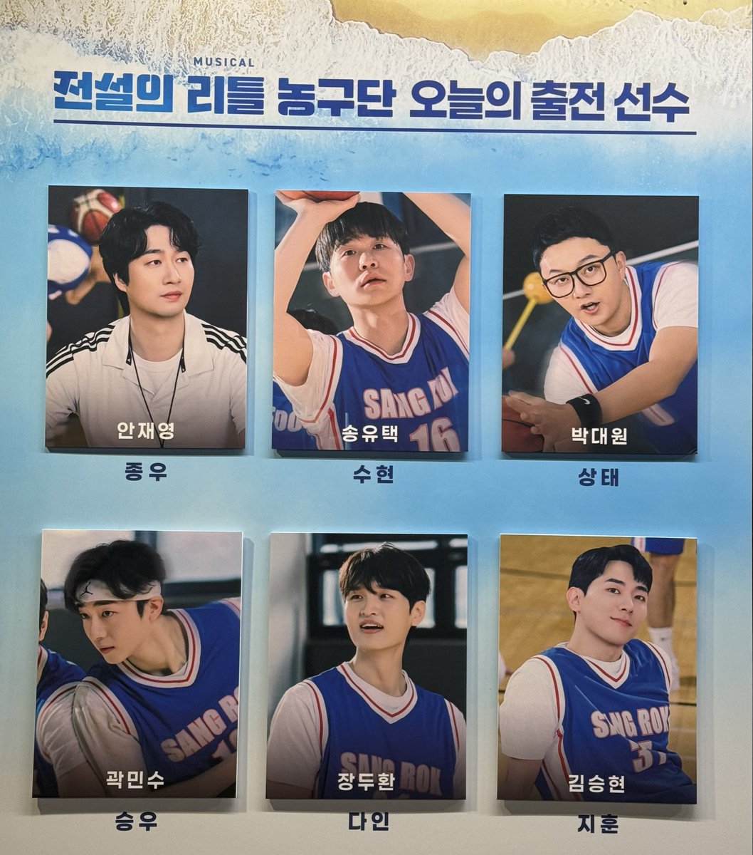 섬 tweet media