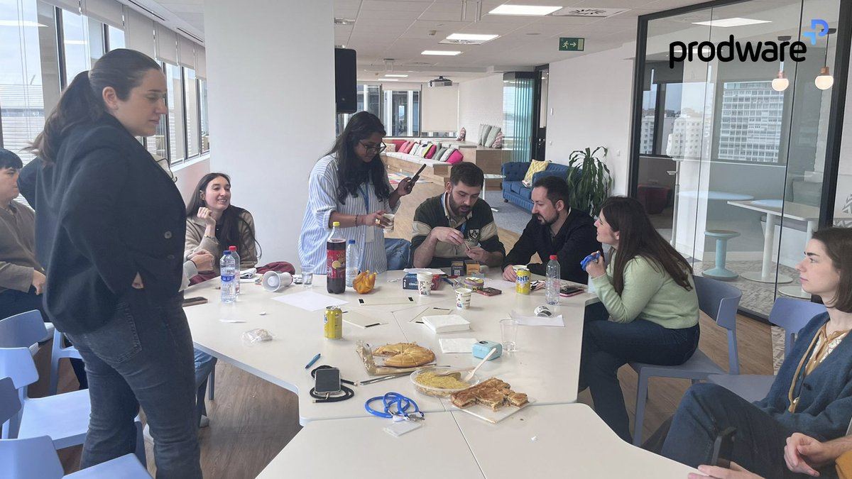 ProdwareES's tweet photo. 🎲 Dados, cartas, risas y muy buen ambiente en una nueva edición de nuestros juegos de mesa. Una tarde para desconectar, compartir y reforzar lo que más valoramos en #Prodware: nuestro #equipo. ¿Te apuntas a la próxima? 😉  #BeProdware #TeamBuilding #WorkAndFun https://t.co/VoIhtMoCOm