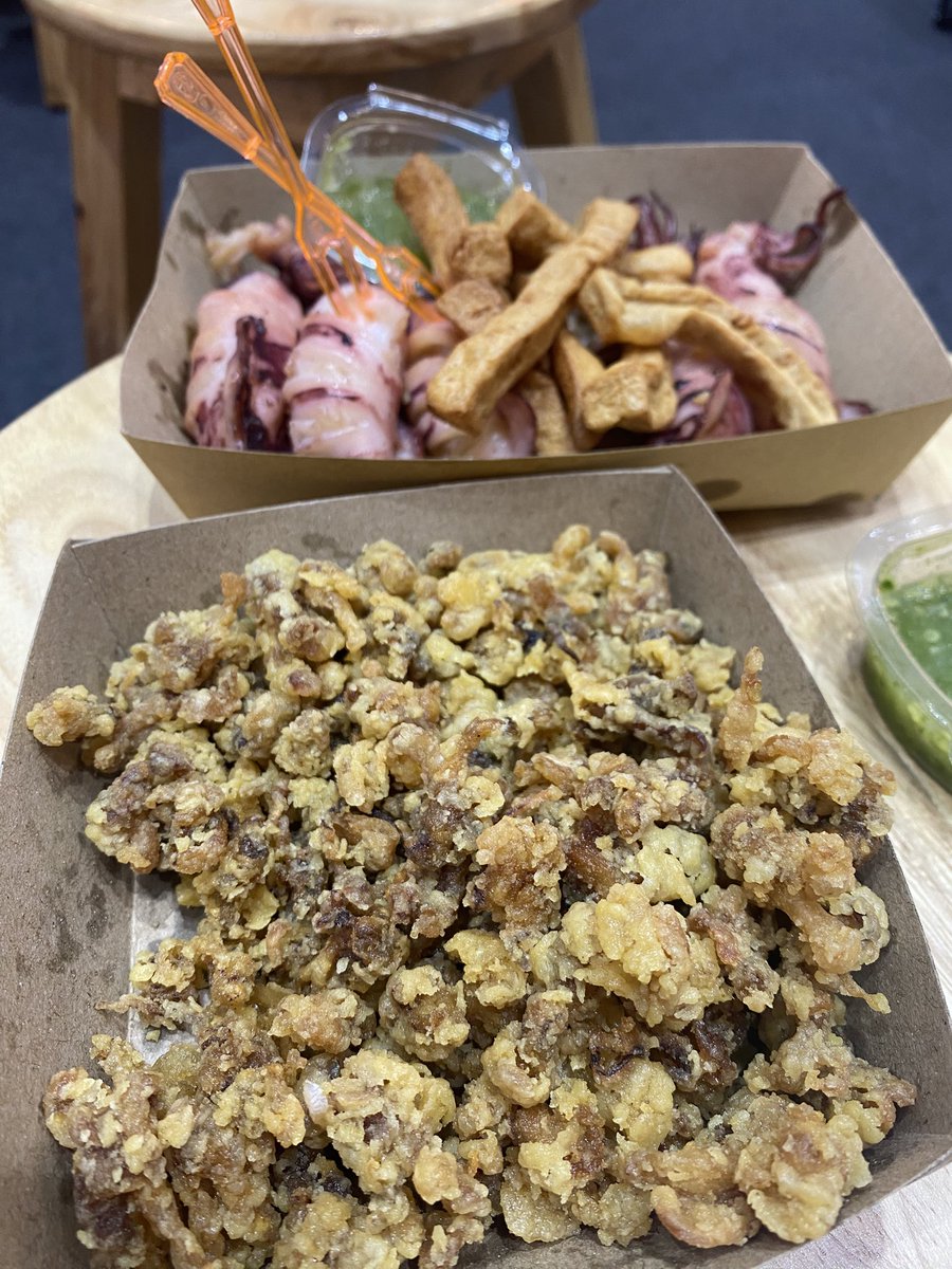 กลุ่มดาวยอดนักวาร์ปบอกให้มีสมาธิหน่อย tweet media