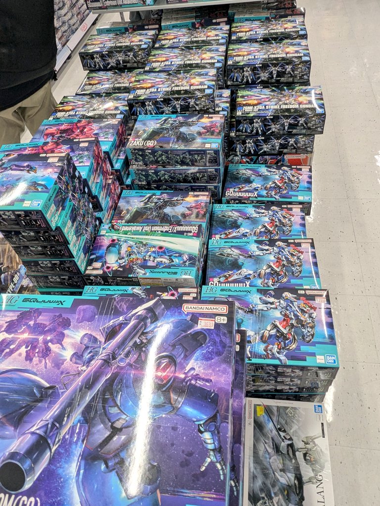 ＯＩＳ tweet media