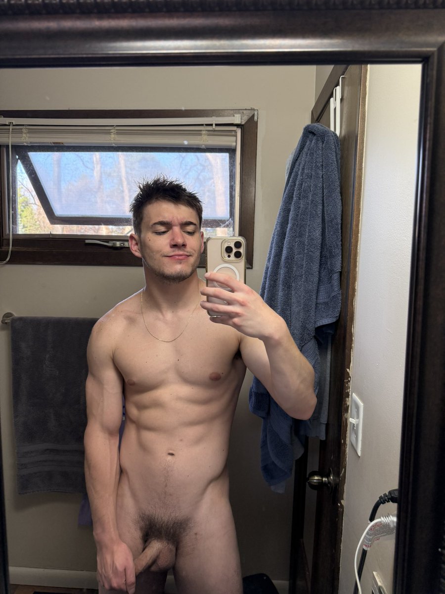 Fit Midwest Twunk tweet media