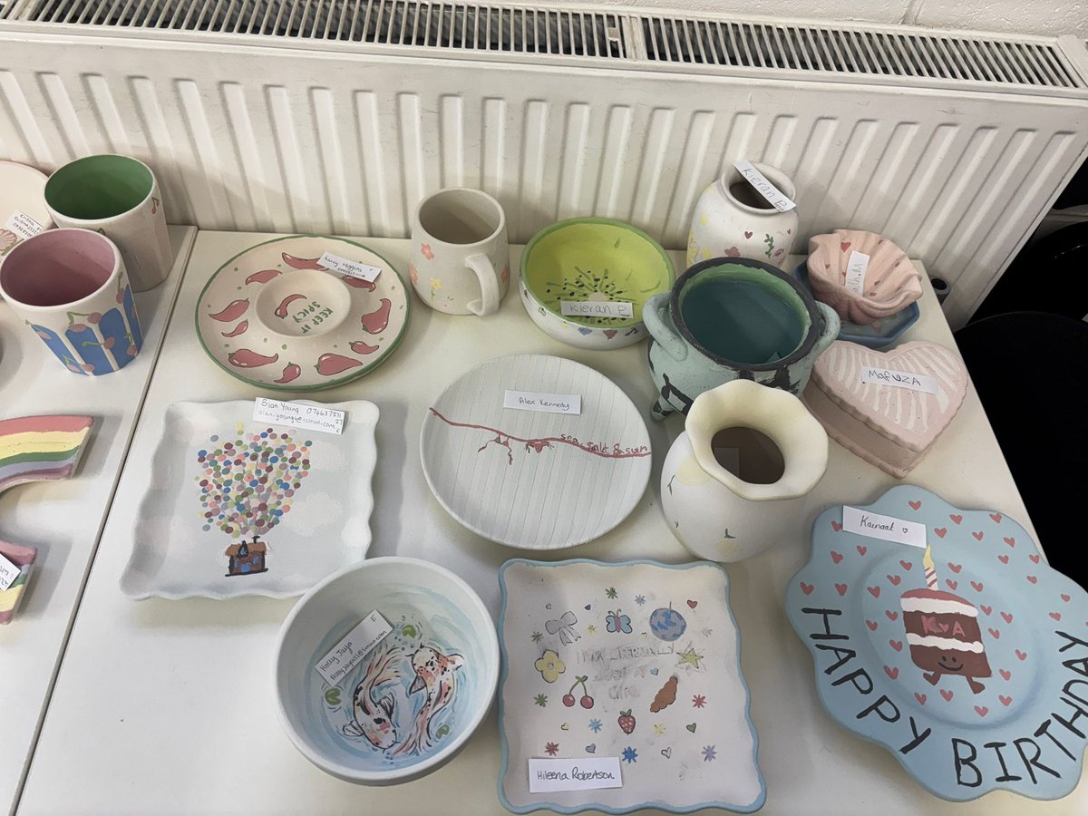 MACFESTUK's tweet image. Had such a lovely time at the @MACFESTUK workshop hosted at Sara’s Studio Brush and Paint, creative session where we painted coasters using stencils, a simple idea that turned into something really personal. #CreativeCommunity  #MindfulArt #HeritageThroughArt 
@QaisraShahraz