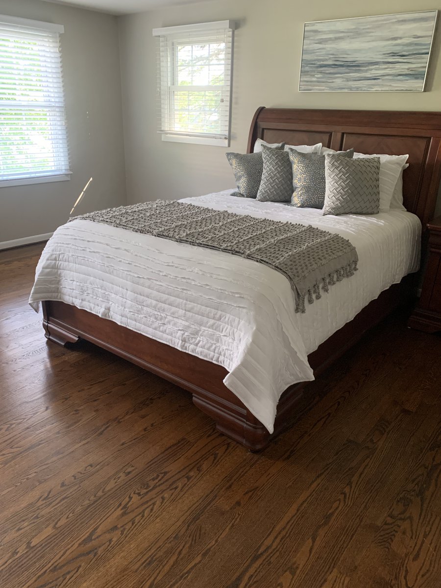 Struggle Bus 🚌 All Aboard! tweet media