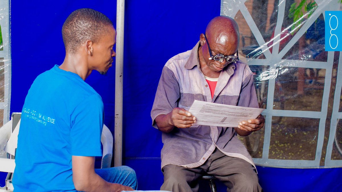 GoodVisionUSA's tweet photo. On Feb. 28, our GoodVision Malawi team traveled to Naphungo village and gave free eye exams and glasses to 150 people with no other access to vision care.
They went home seeing clearly. Thanks to Vision of Hope. 
#GlassesChangeTheWorld #GoodVision #ReachTheUnreached https://t.co/7AuTYrbhxa