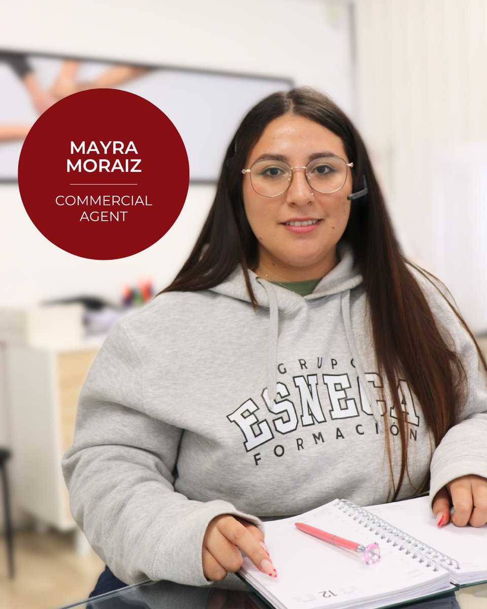 ESNECA's tweet photo. Mayra es Commercial Agent en el Dpto. Comercial de Esneca, donde se encarga de asesorar y resolver las dudas a nuestros futuros alumnos ✨📚

Divertida, empática y creativa, le gusta dedicar su tiempo libre a sus amigos, conocer nuevos lugares y pintar 🎨✈️ #EsnecaTeam #Esneca https://t.co/ONua9AnXTb