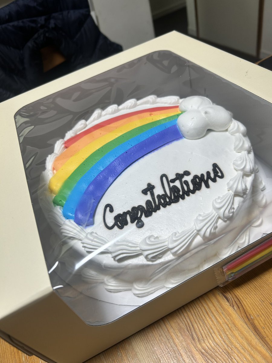 始祖鳥 tweet media