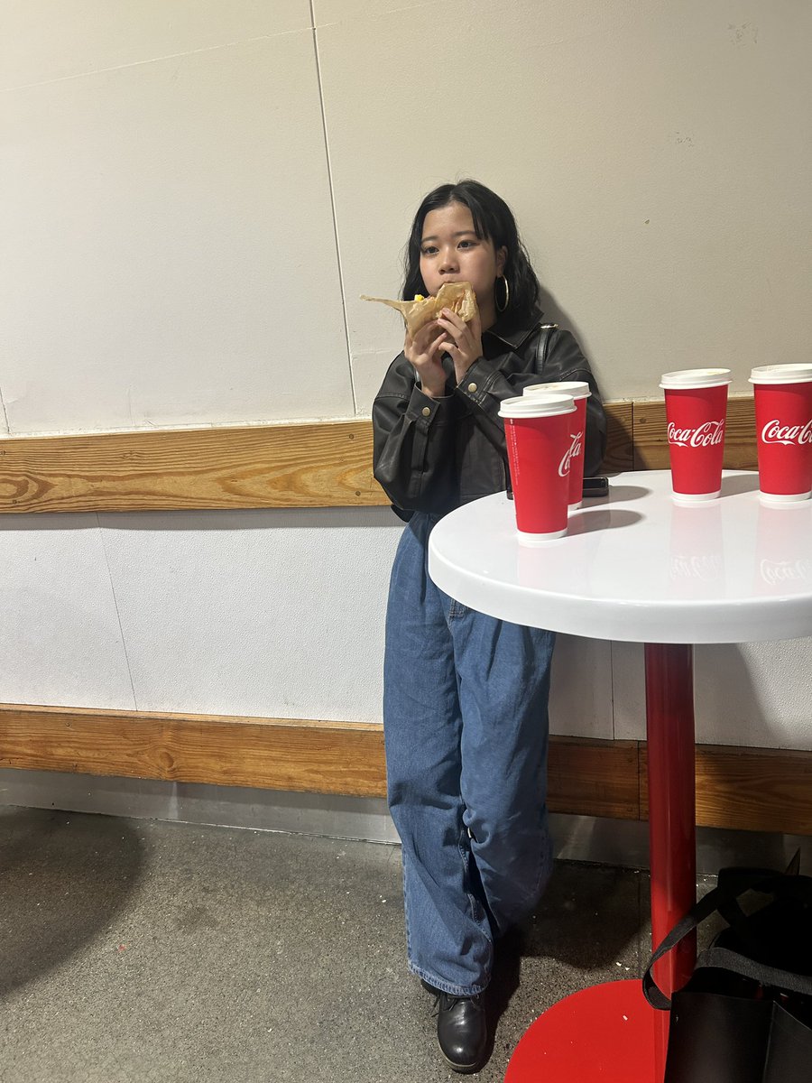 始祖鳥 tweet media