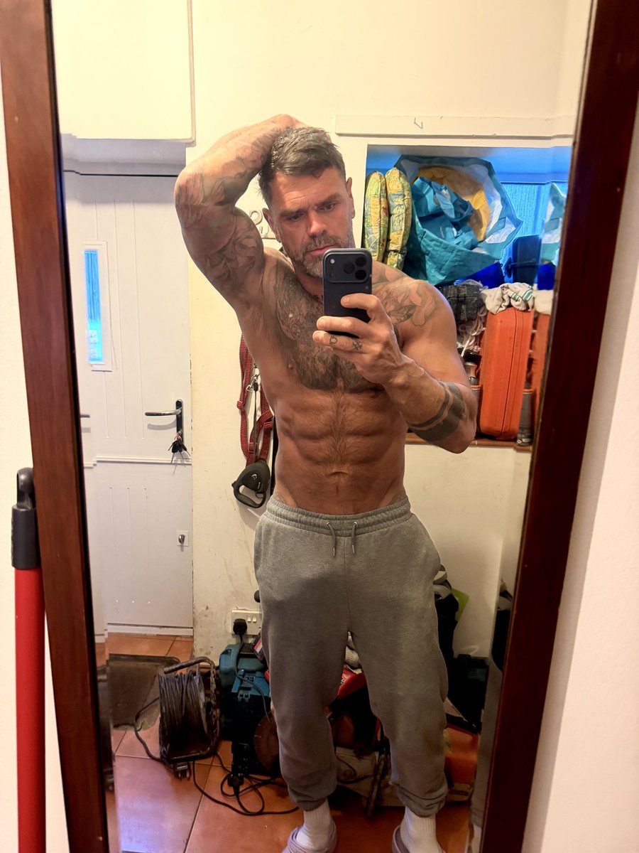 chrisbrandtxxx
