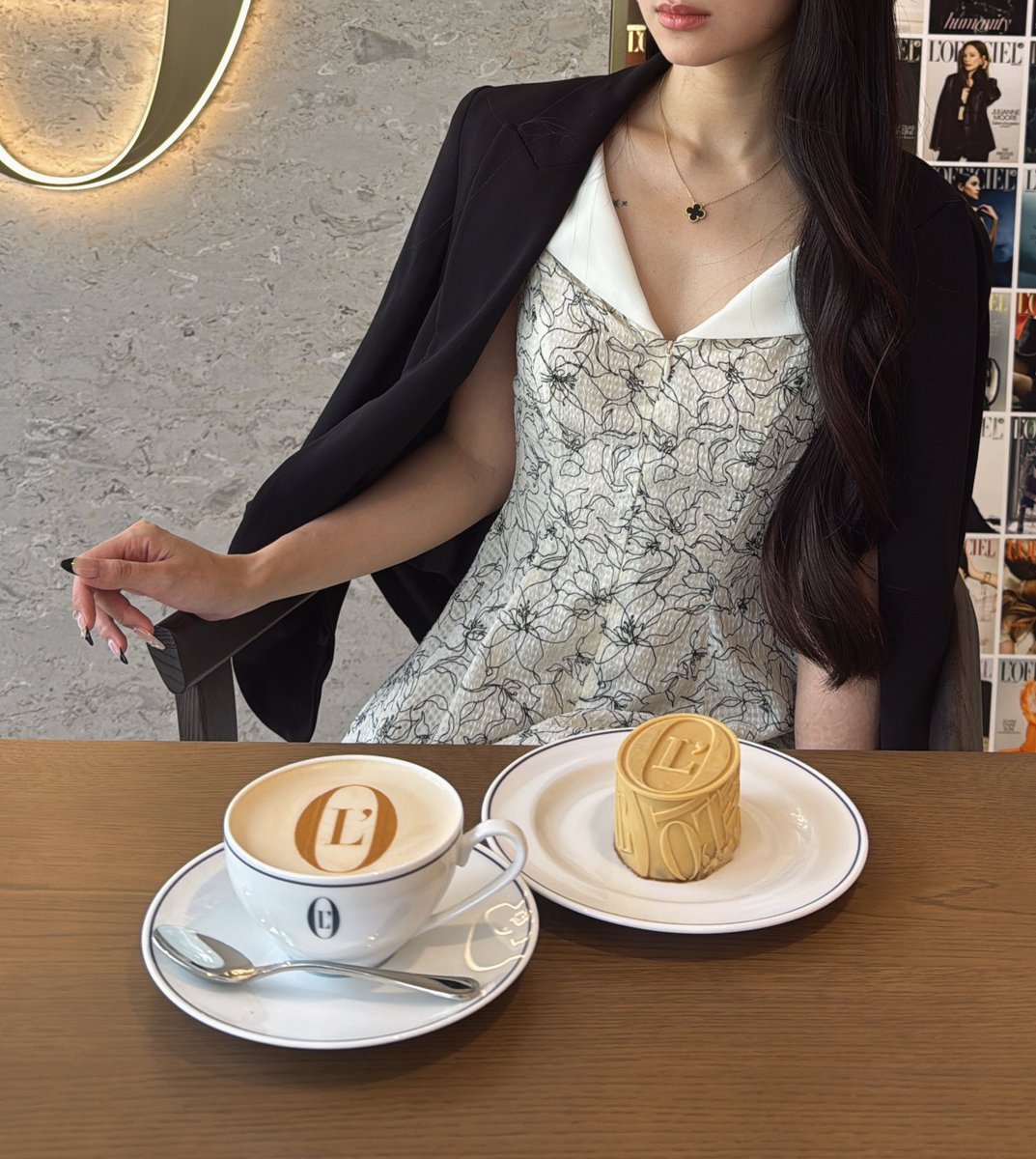 naoho__official tweet media