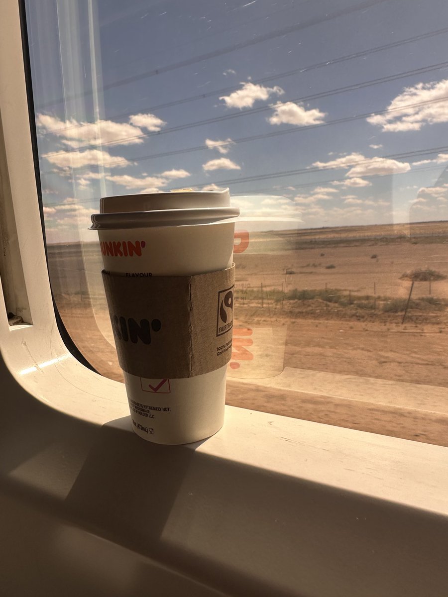 ireuvarsth's tweet photo. Hail🚅 https://t.co/8KnRnLRRCx