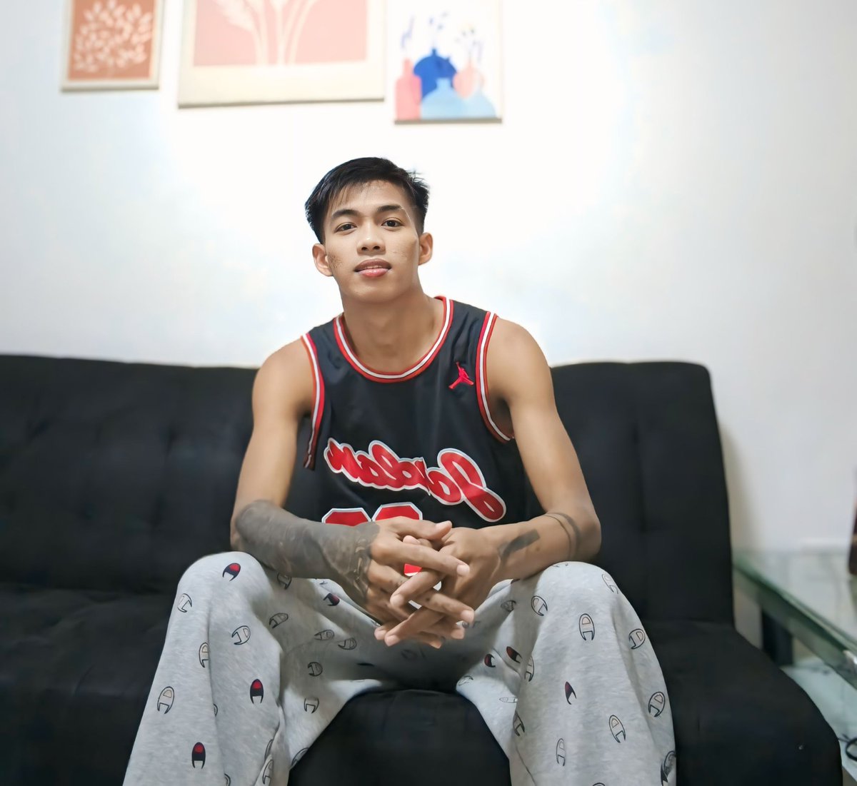 jordan masahista🇵🇭 tweet media