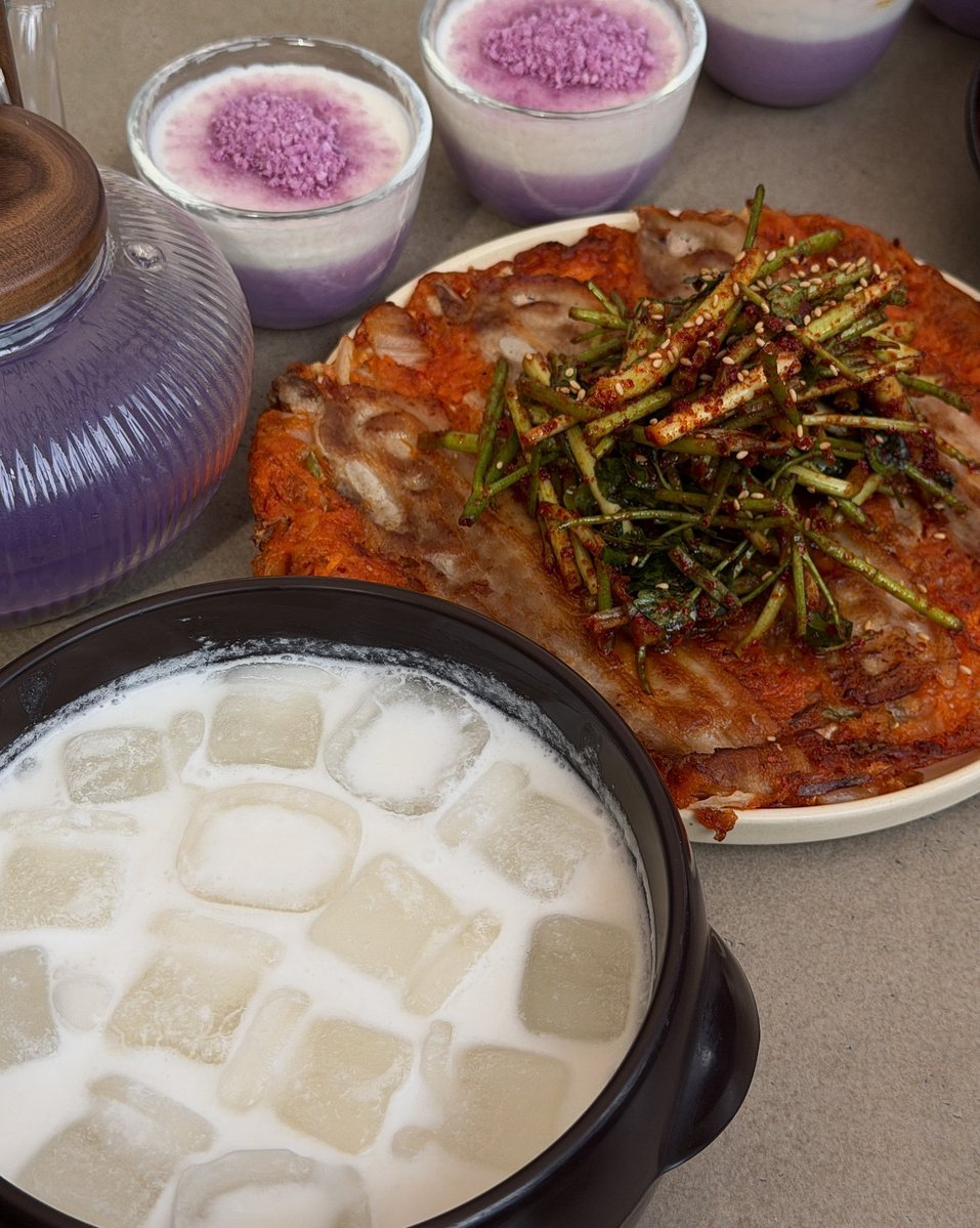 밥요정 tweet media