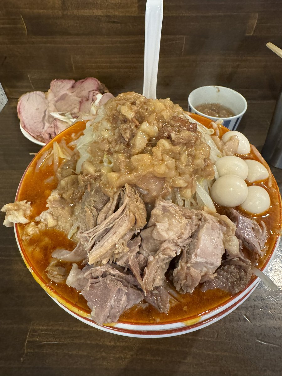 麺八珍 tweet media