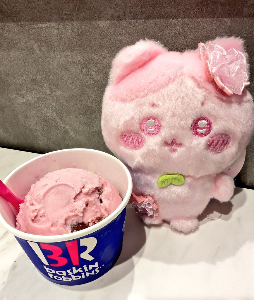 ひぃまろ tweet media