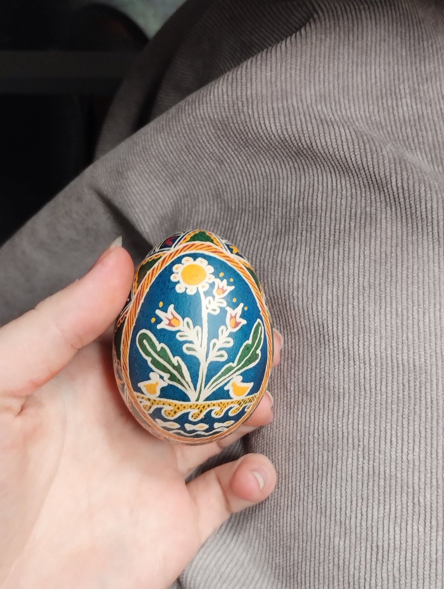 пані крашанка 🇺🇦🏳️‍🌈 tweet media