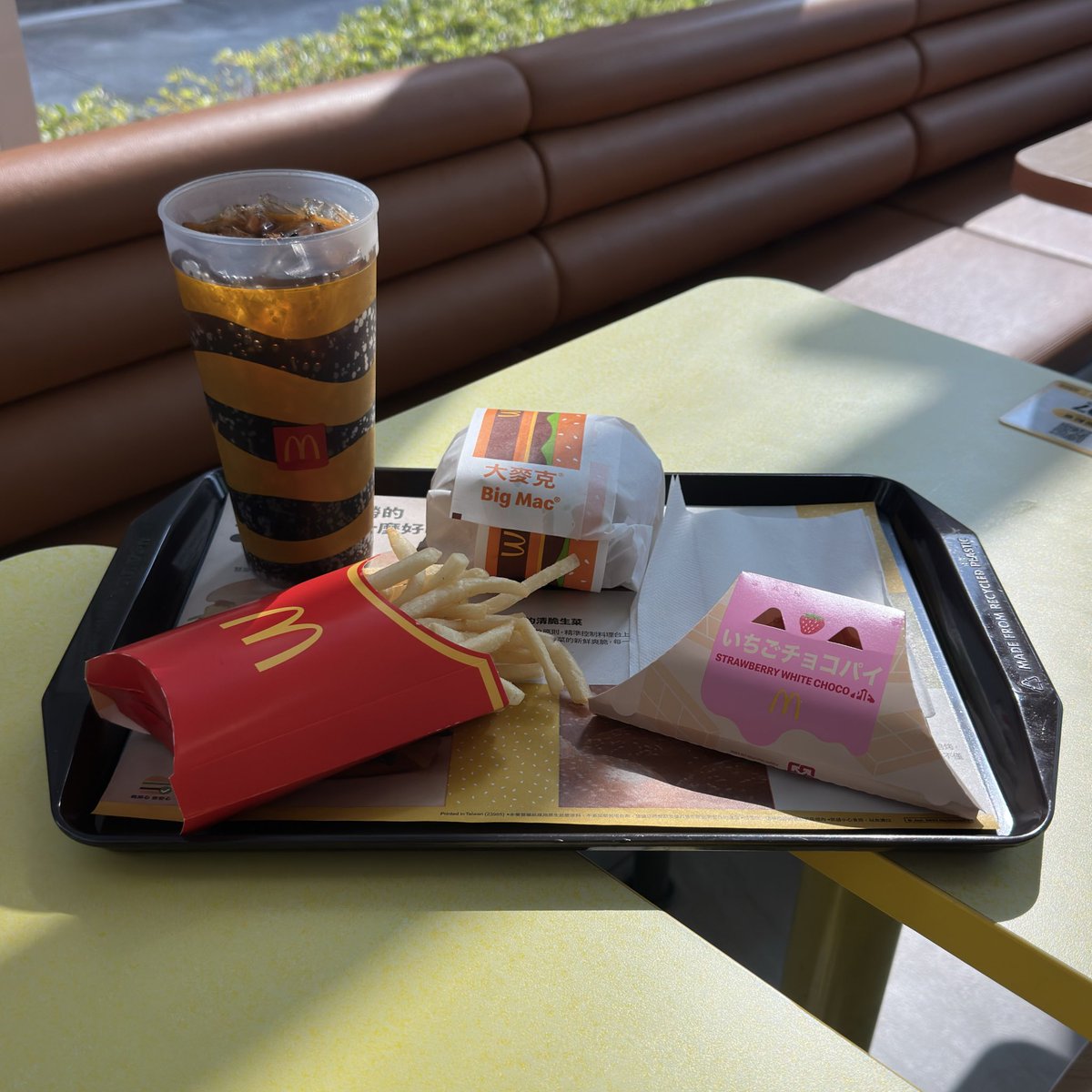 steeeeeeven tweet media