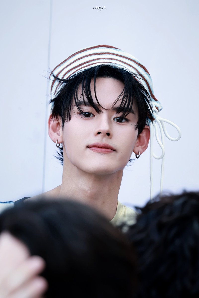 addicted. tweet media