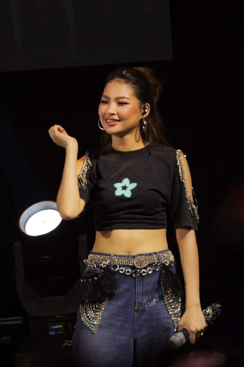 🌟『ＨøＳＨī』 🎞 #INFINITY🐦‍🔥 tweet media