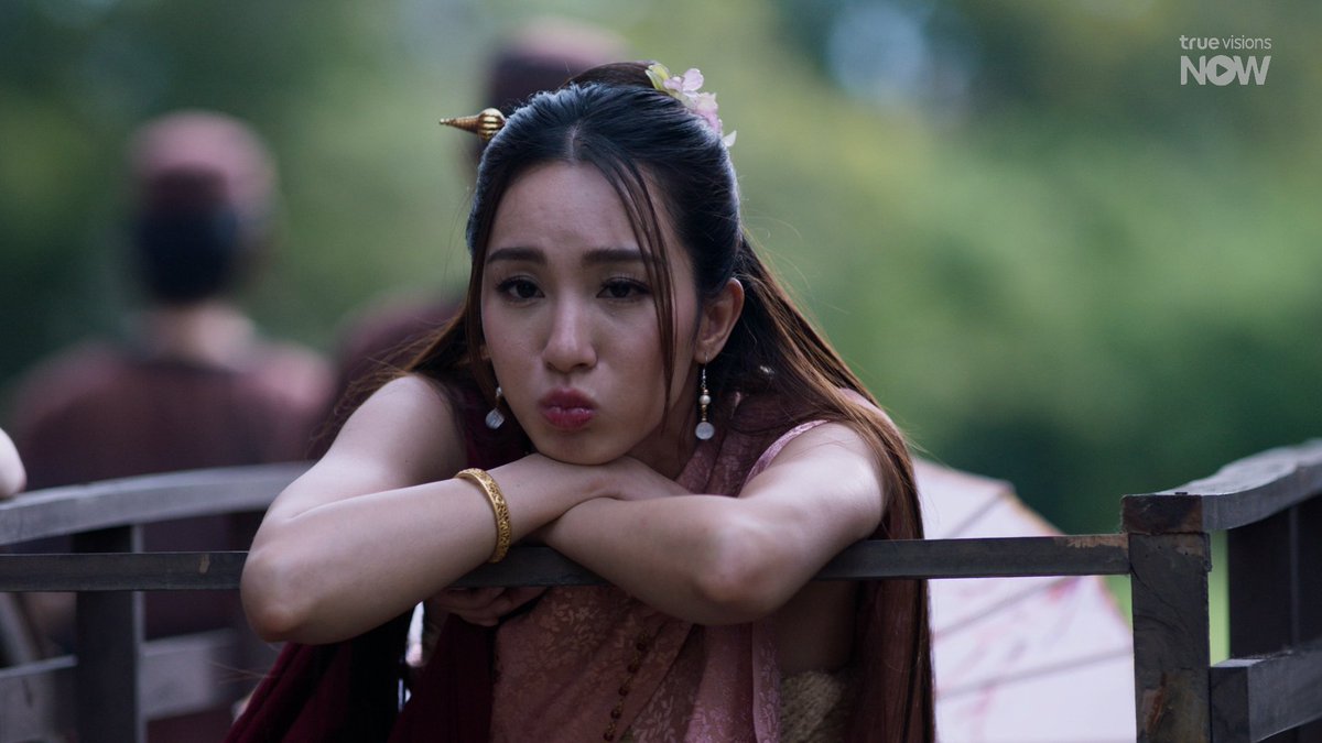 ด.ญ.เดซี่เจ้าแมงกะพรุน tweet media