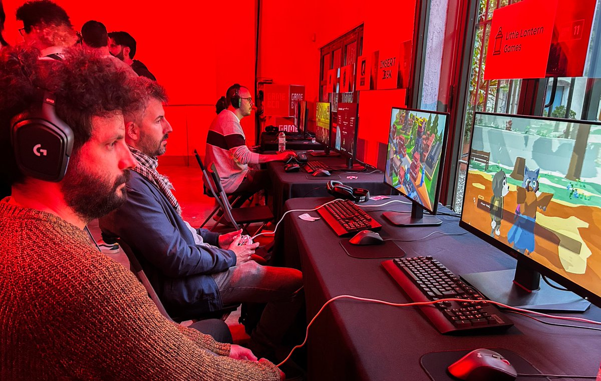 GameBCN tweet media