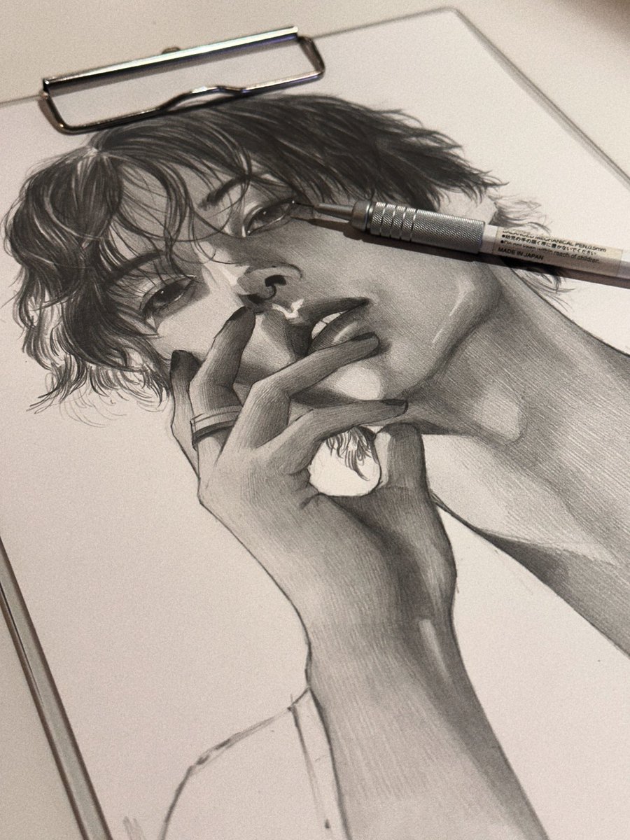 karolinames🌙🛸 tweet media