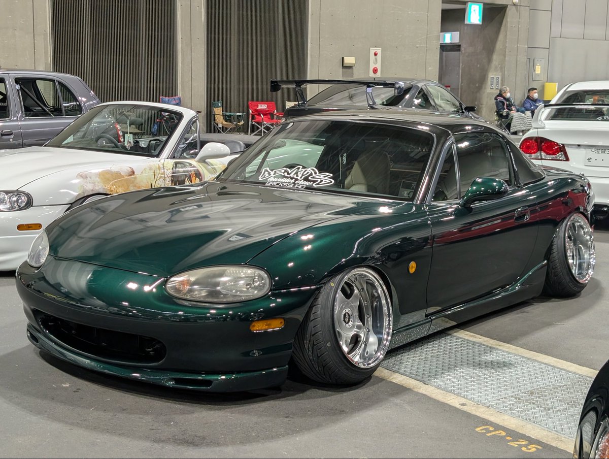 みっちー tweet media