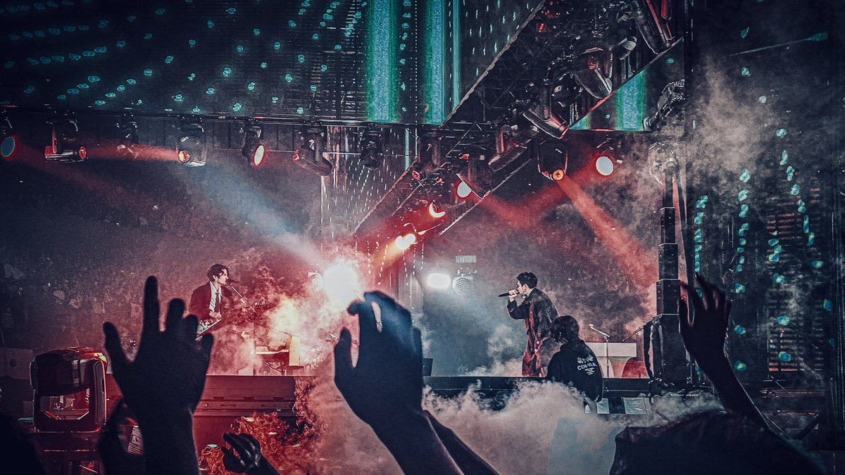 にしる tweet media