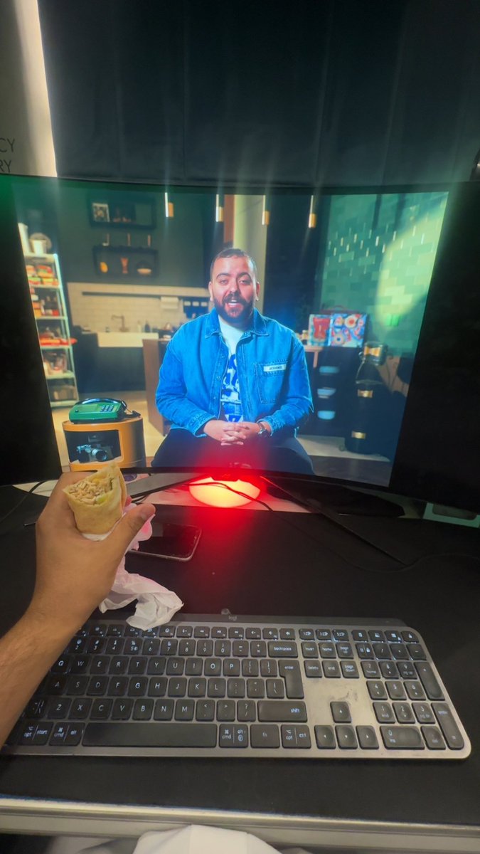 شامل tweet media