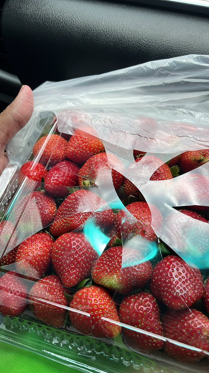 Chantaput Patarakampol tweet media