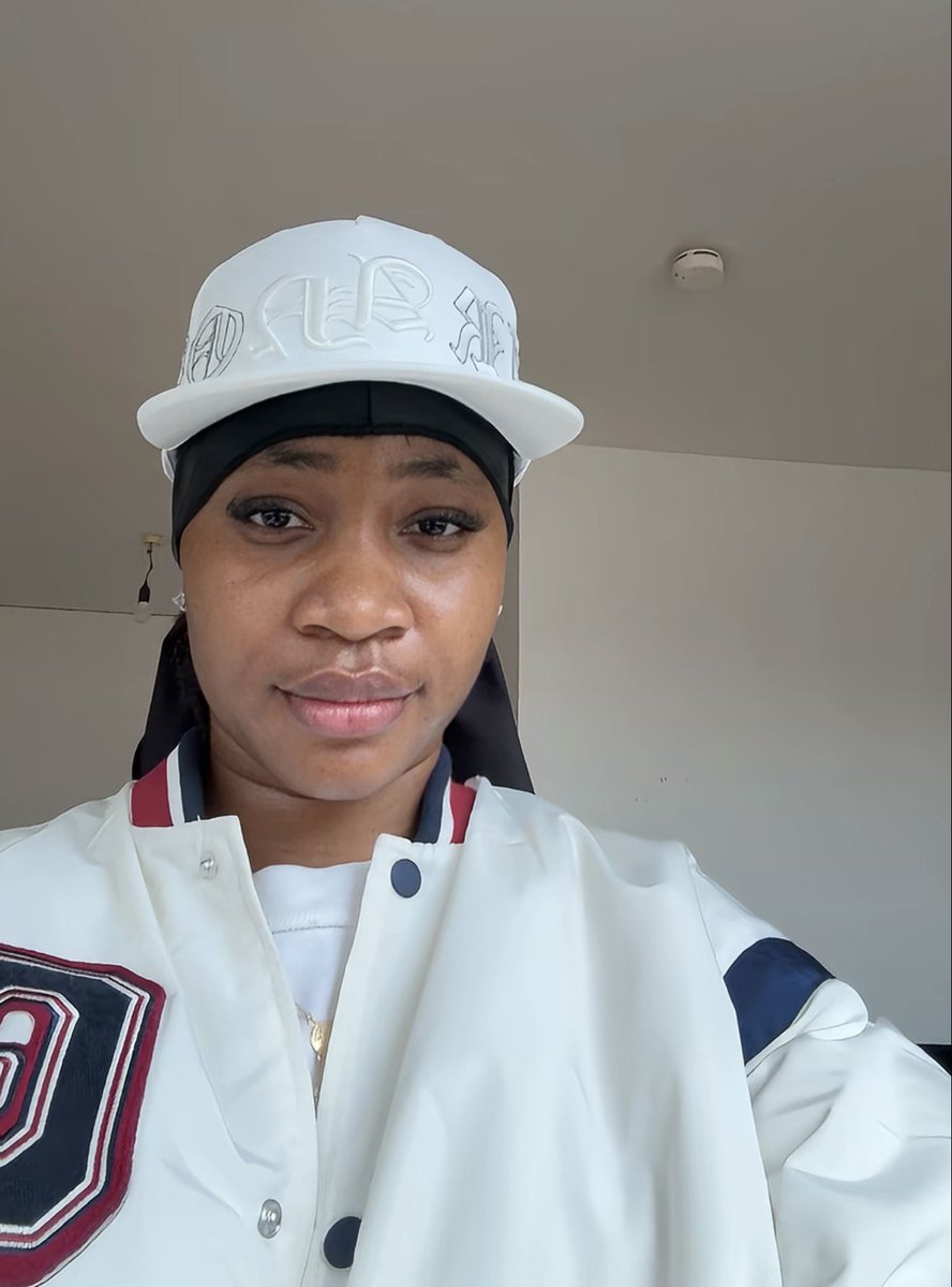 YL_IN_LAGOS tweet media