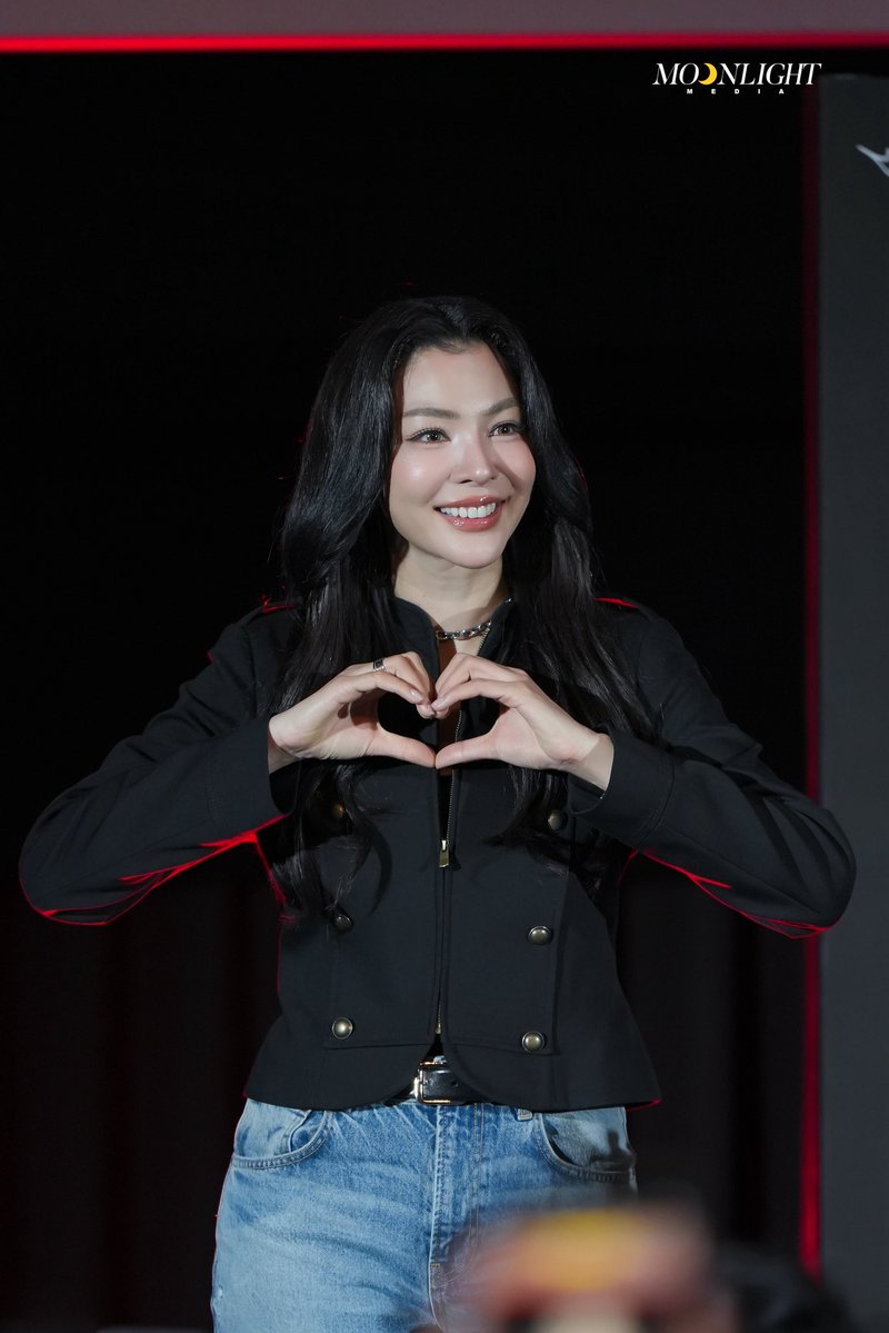 MOONLIGHT MEDIA tweet media