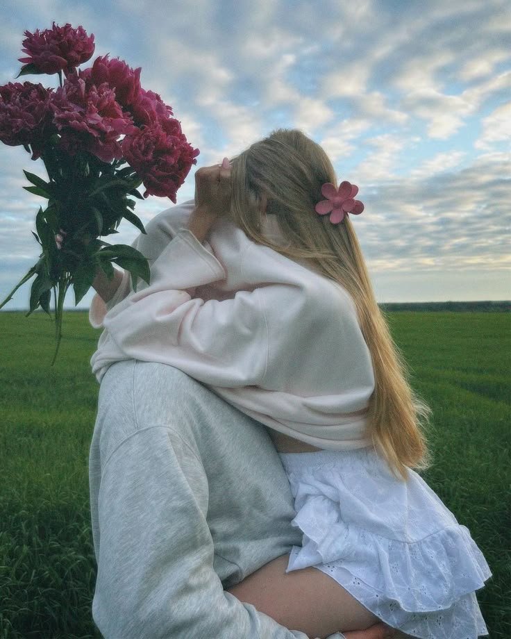 ๐๐๐ซ๐จ๐ฅ๐ฅ ๐ฉ๐ข๐๐ฌ tweet media