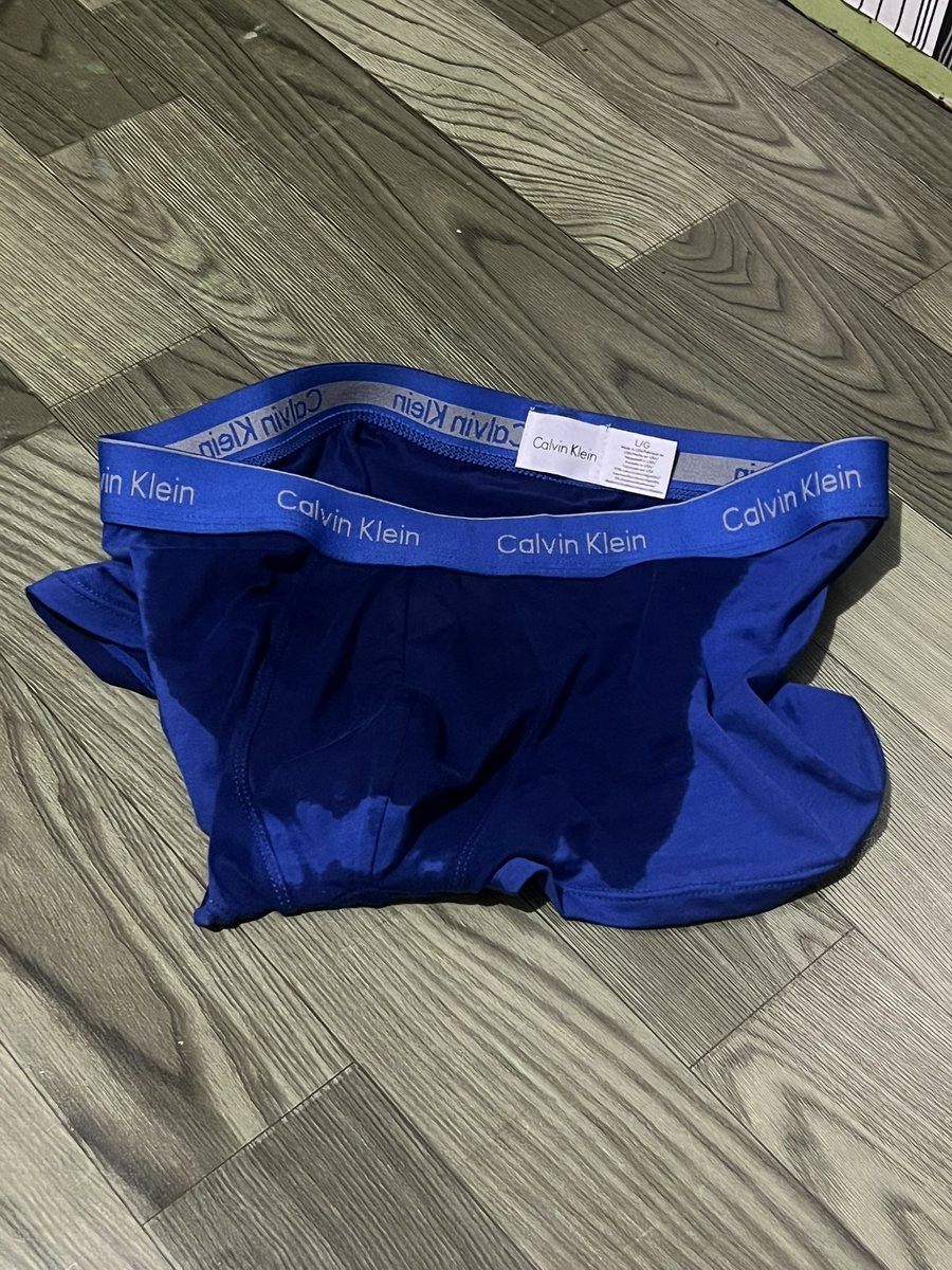 bator_maki's tweet photo. sino may gusto ng pawis na underwear? https://t.co/1Nkkl8ivAh