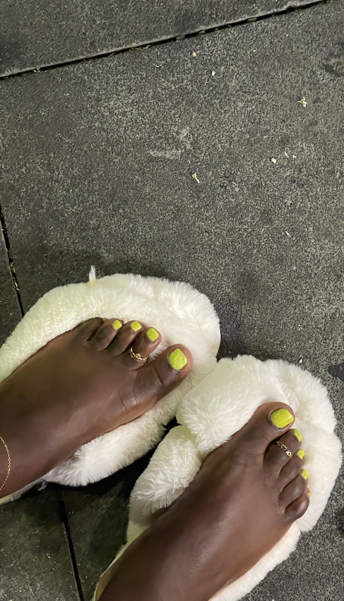 FeetLashays's tweet photo. Something about these… you can’t ignore 👀👣 https://t.co/BcdOopmIF5