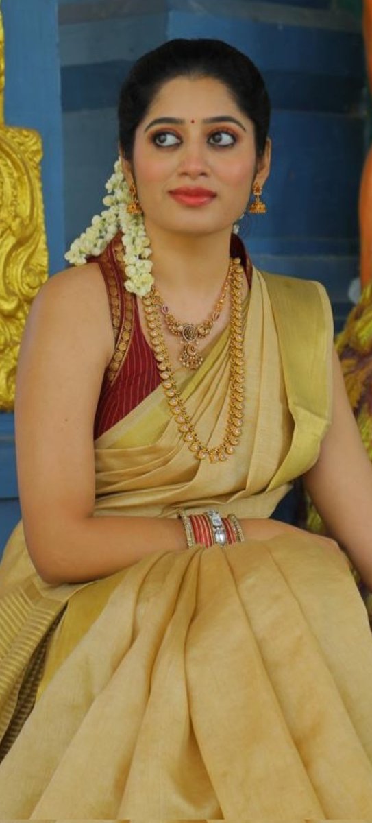 вєαυту qυєєηѕ н∂ ™ tweet media