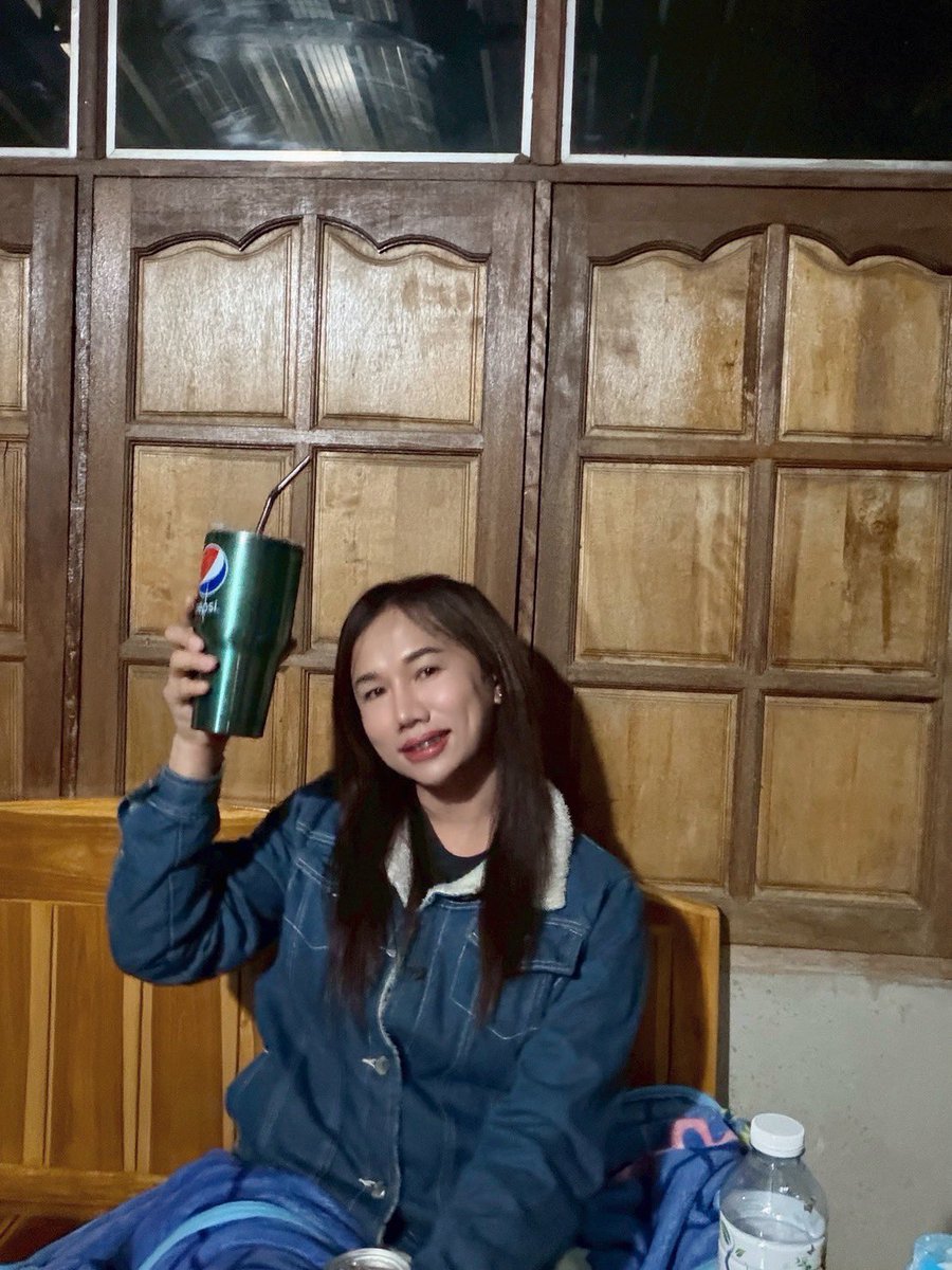 ELadayboy's tweet photo. ชวนไปชนแก้วหน่อย เหงาาาา
#สมุทรสาคร #มหาชัย #สาวสอง #สาวสองมหาชัย https://t.co/2Ie8awgnZm