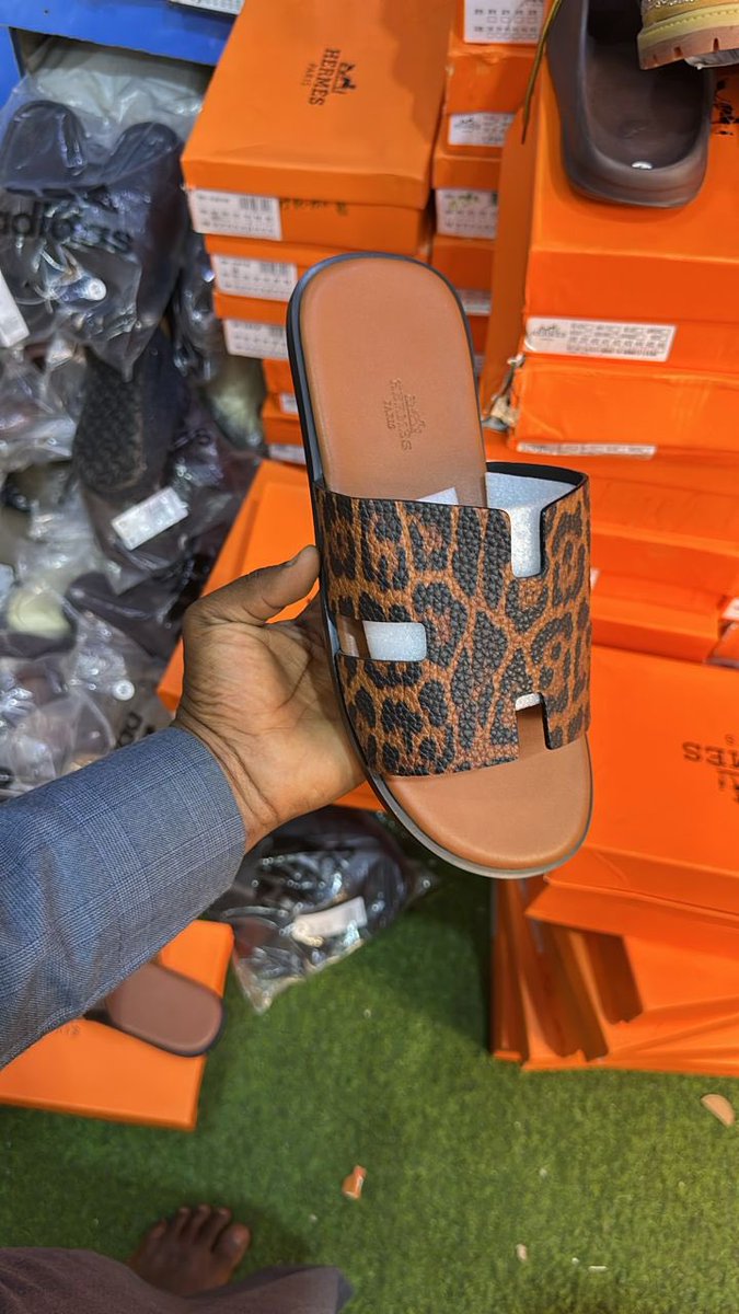 Raliya_Foot-wears tweet media