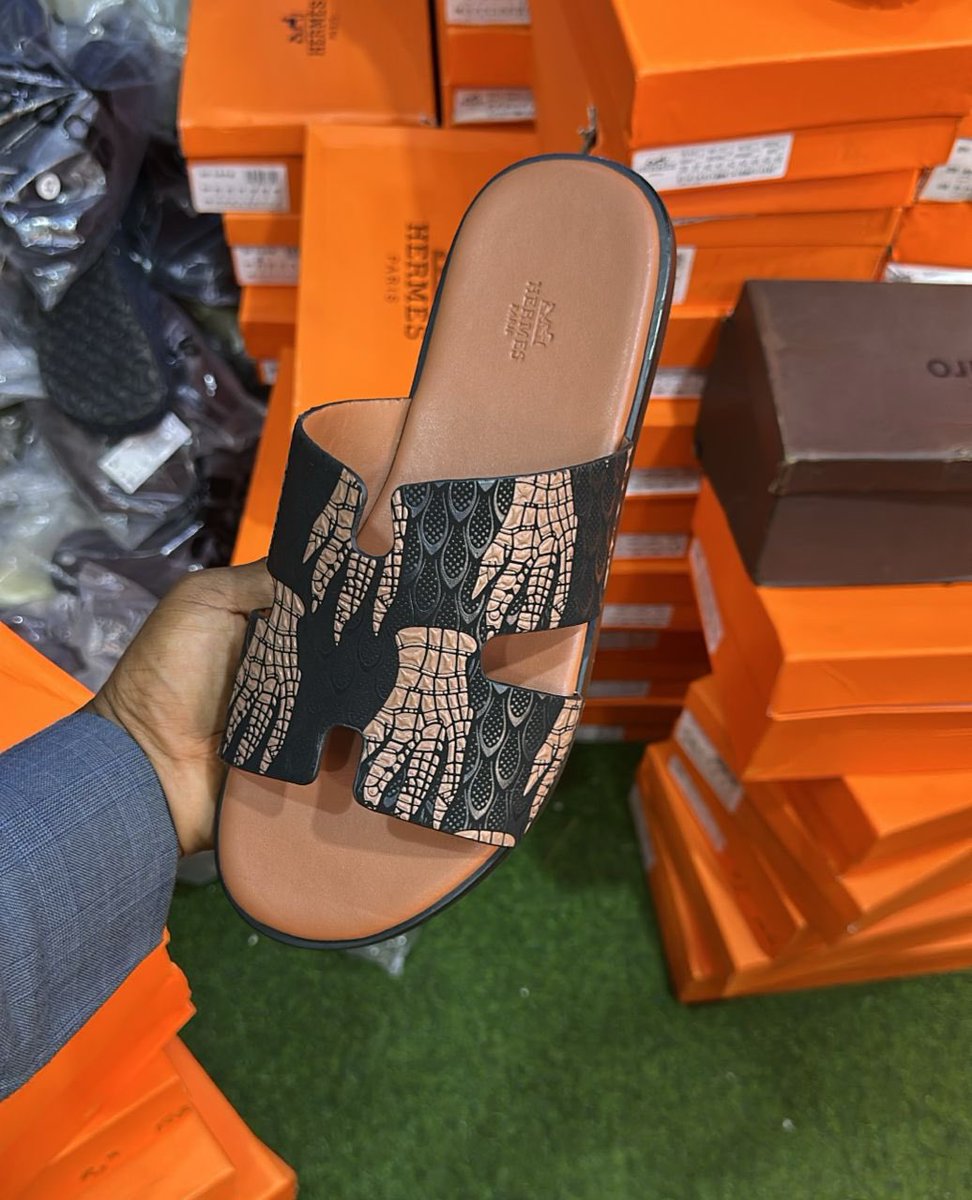 Raliya_Foot-wears tweet media