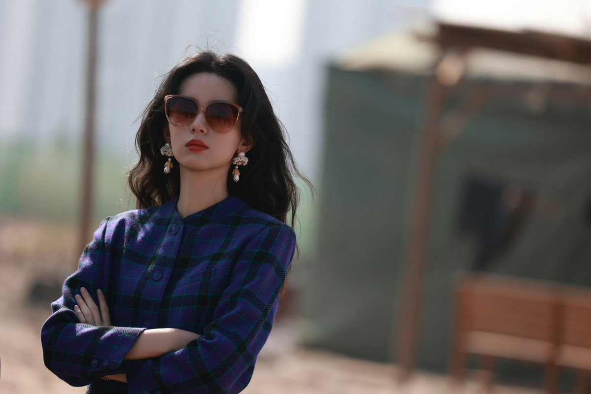 🌙 moonlit. ☎️ tweet media