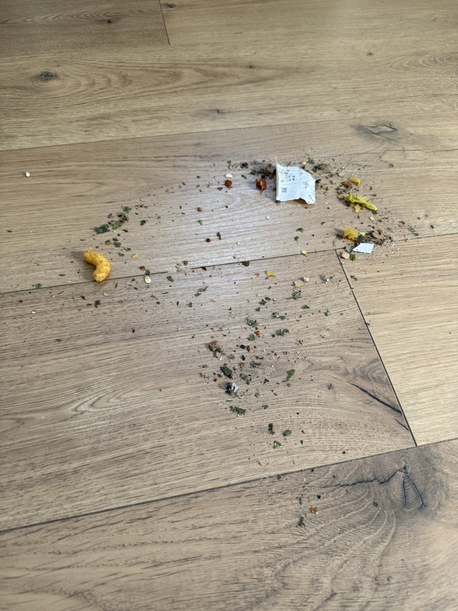 dobby/Floko/Leander tweet media