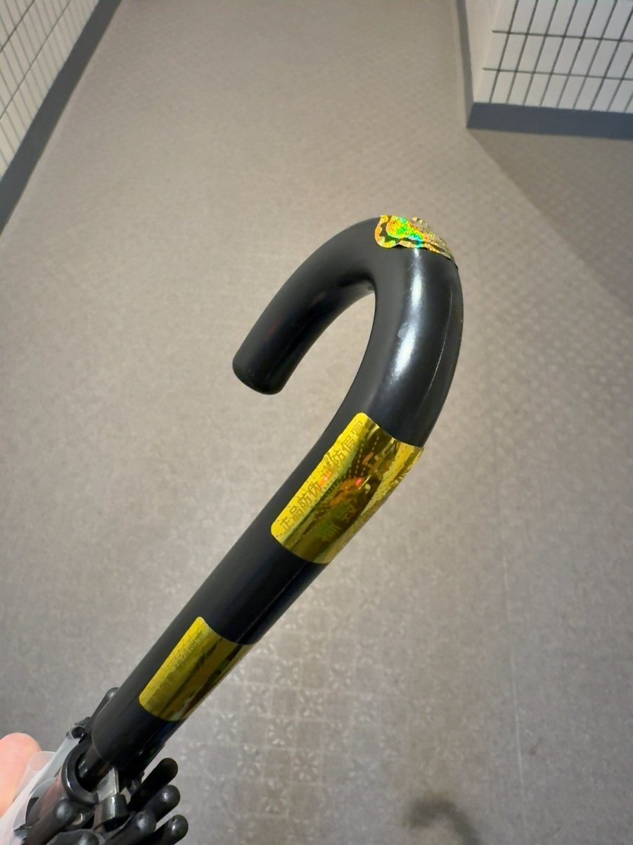 kururusky tweet media