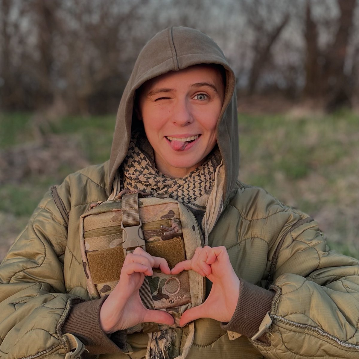 стасік tweet media