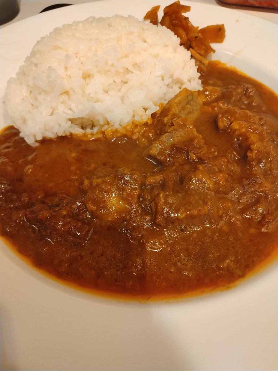 ベルヘムス・ブラウン tweet media