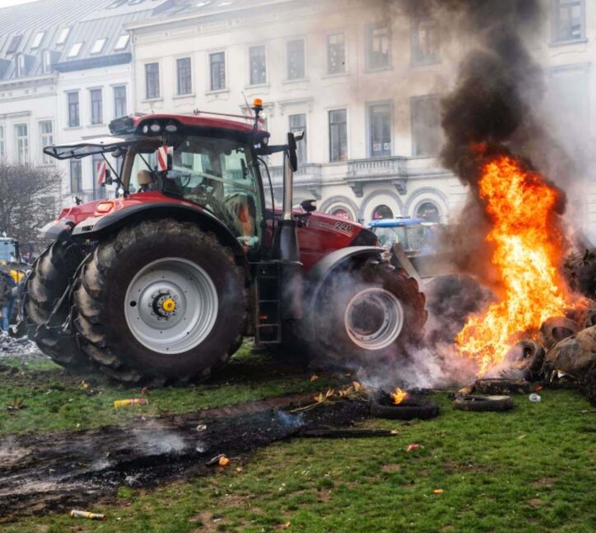 Mario ZNA tweet media