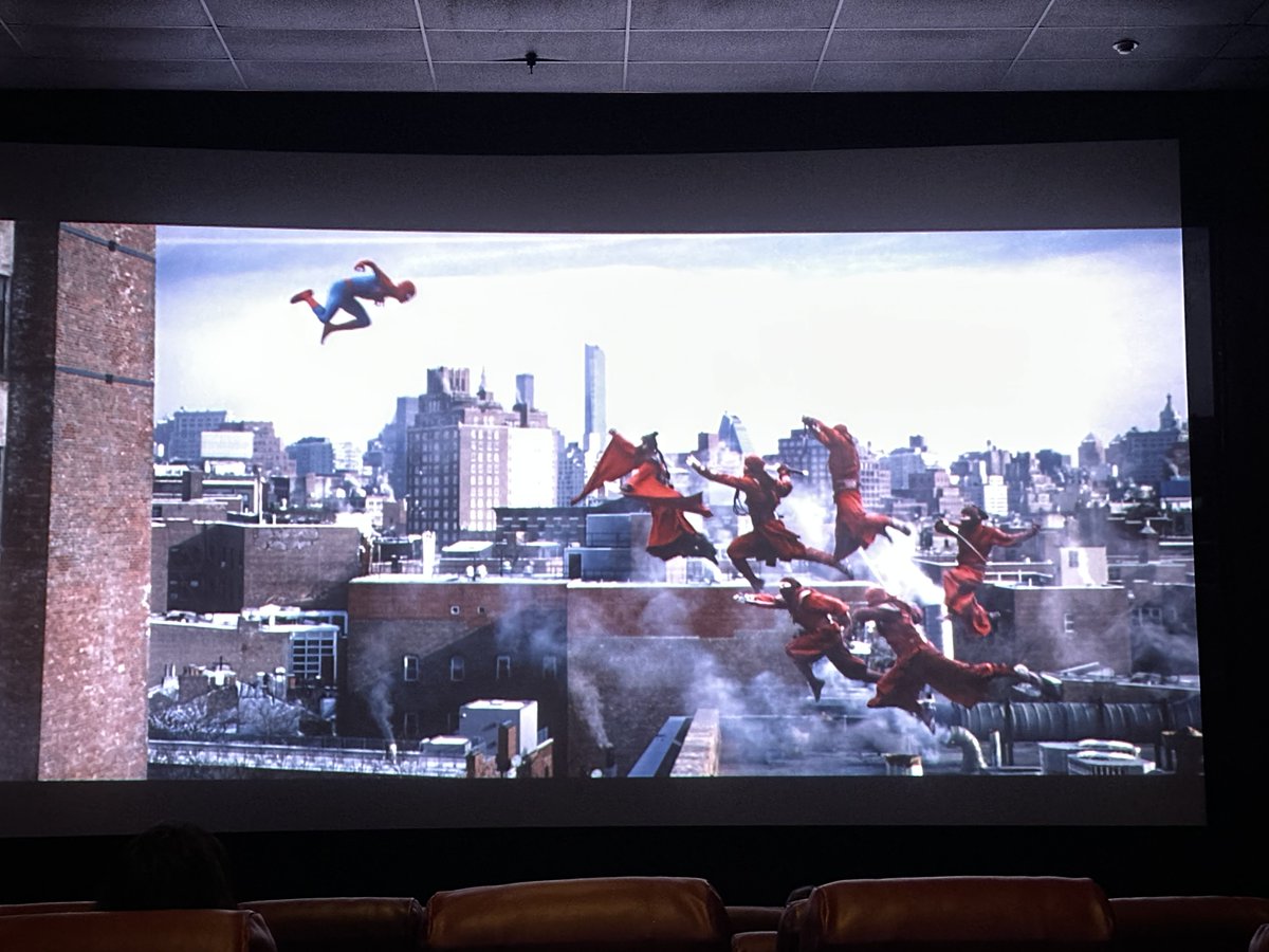 staylor111 🇨🇦☮️🍩 tweet media