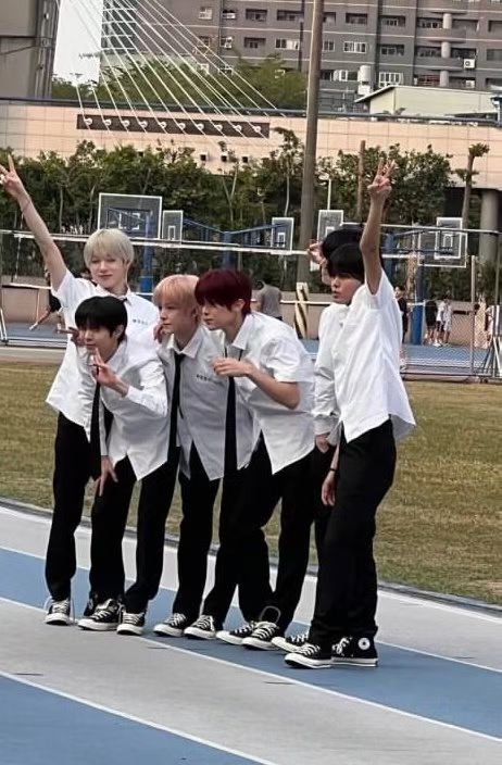 사과🧃 tweet media